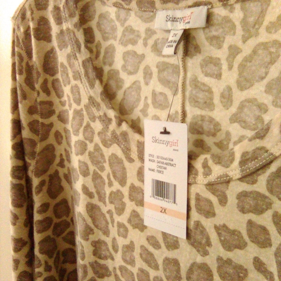 Skinnygirl Jeans Safari-Abstract Cheetah Fierce Brushed Marled Top Size 2X - Picture 7 of 11